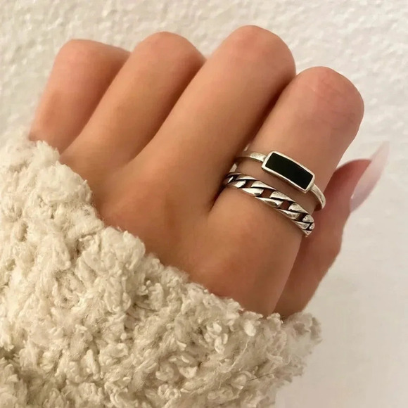 925 Sterling Silver Dainty Black Bar Ring Minimalist Stackable Ring Link Ring - Picture 1 of 7